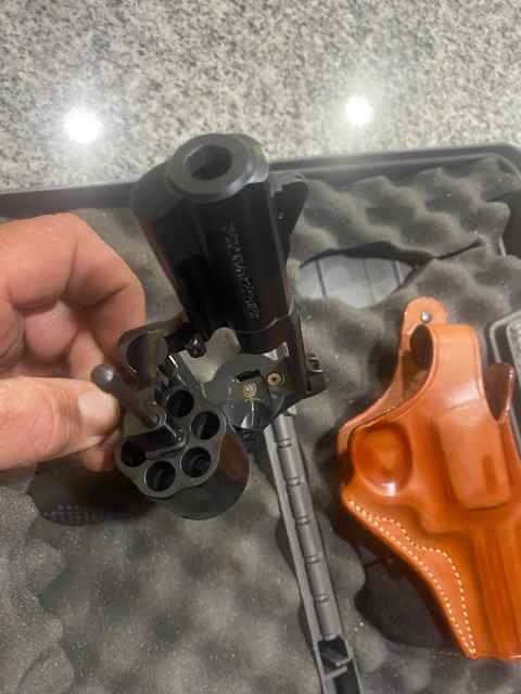 S&amp;W model 19 carry comp