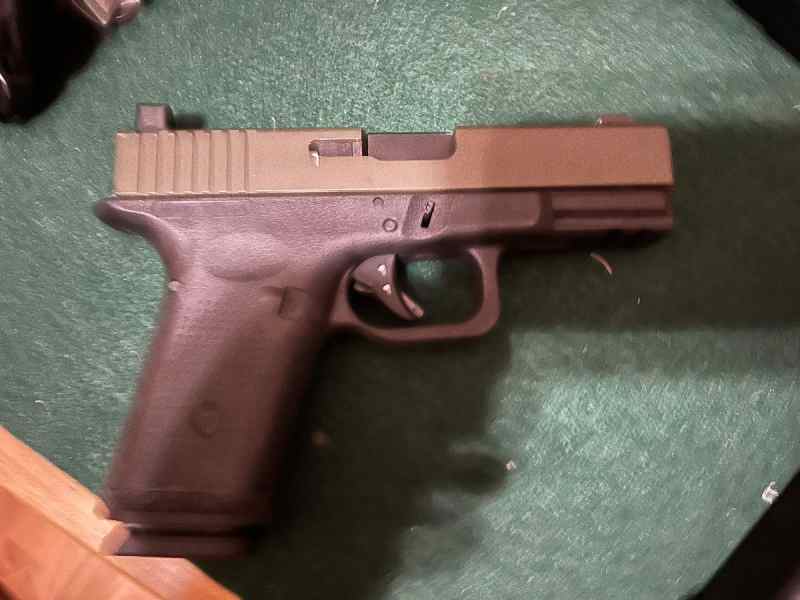 Glock 19 Clone 